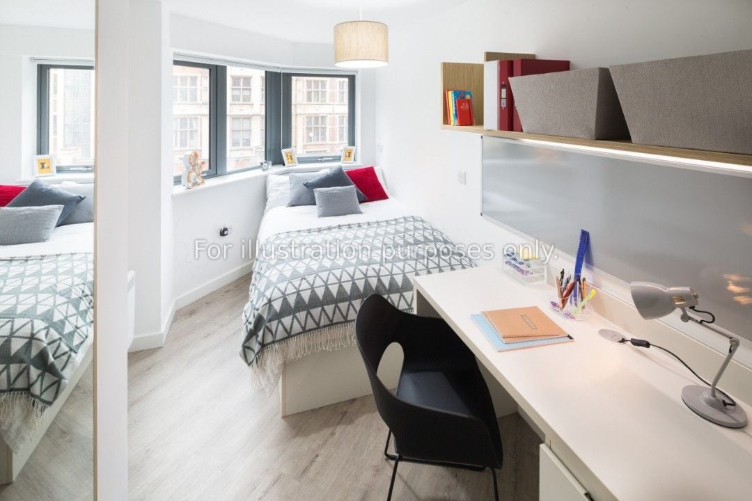Deluxe 2 Bedroom Flat - room